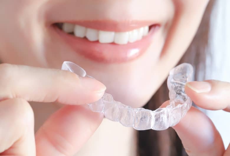 マウスピース型矯正装置(インビザライン) Mouthpiece orthodontics